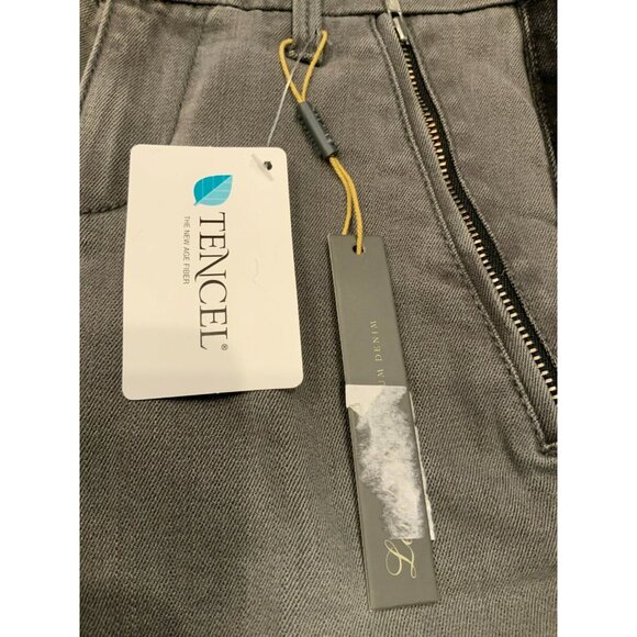 Level 99 Gray Skinny Jeans W/ Black Side Stripe and Zipper Detail, Size 24 - Picture 4 of 8